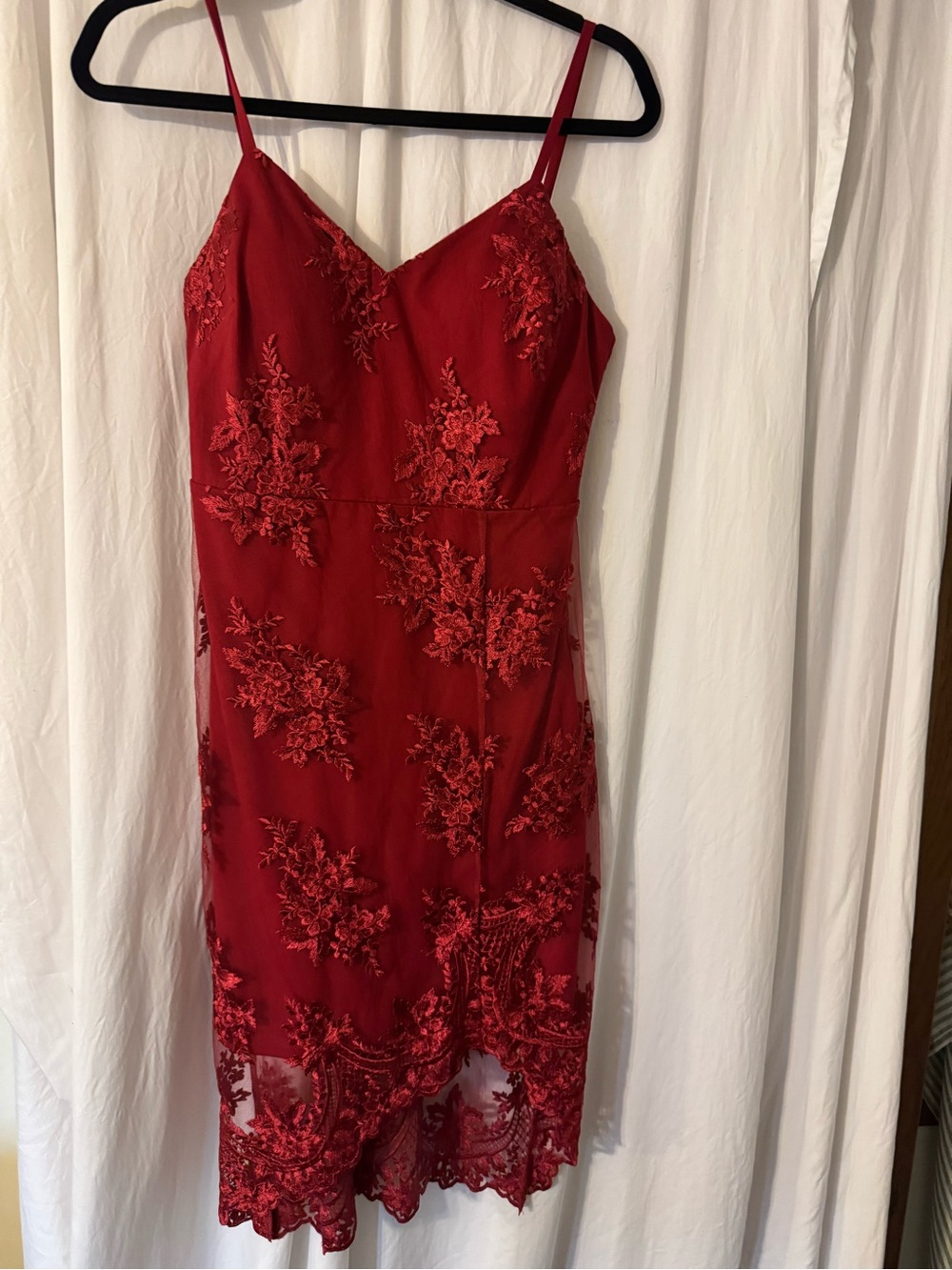Guess Los Angeles Y2K Red Lace Mini  Slip Dress, Sexy As All Size 2. Gorgeous 💋